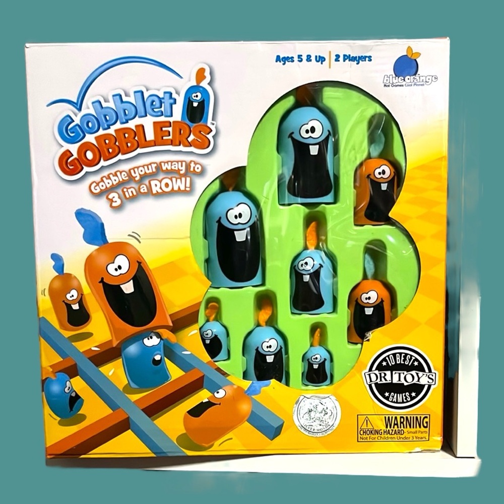 Gobblet Gobblers - Tic Tac Toe Strategy Board Game by Blue and Orange